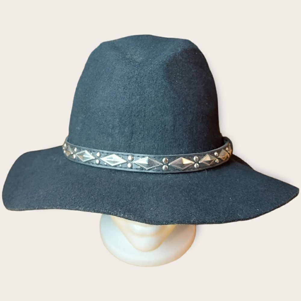 🌼4/$30 Dottie Black Wool Felt Floppy Hat